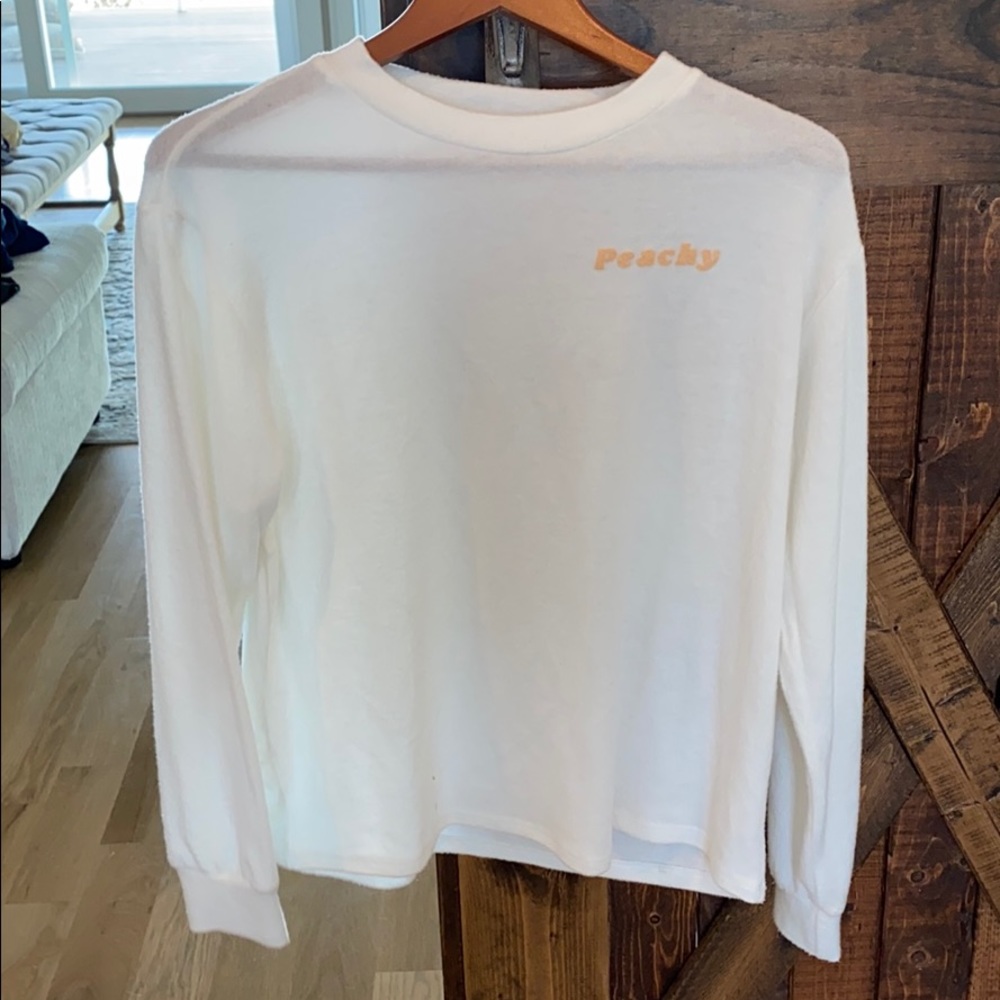 Super cute “peachy” sweater